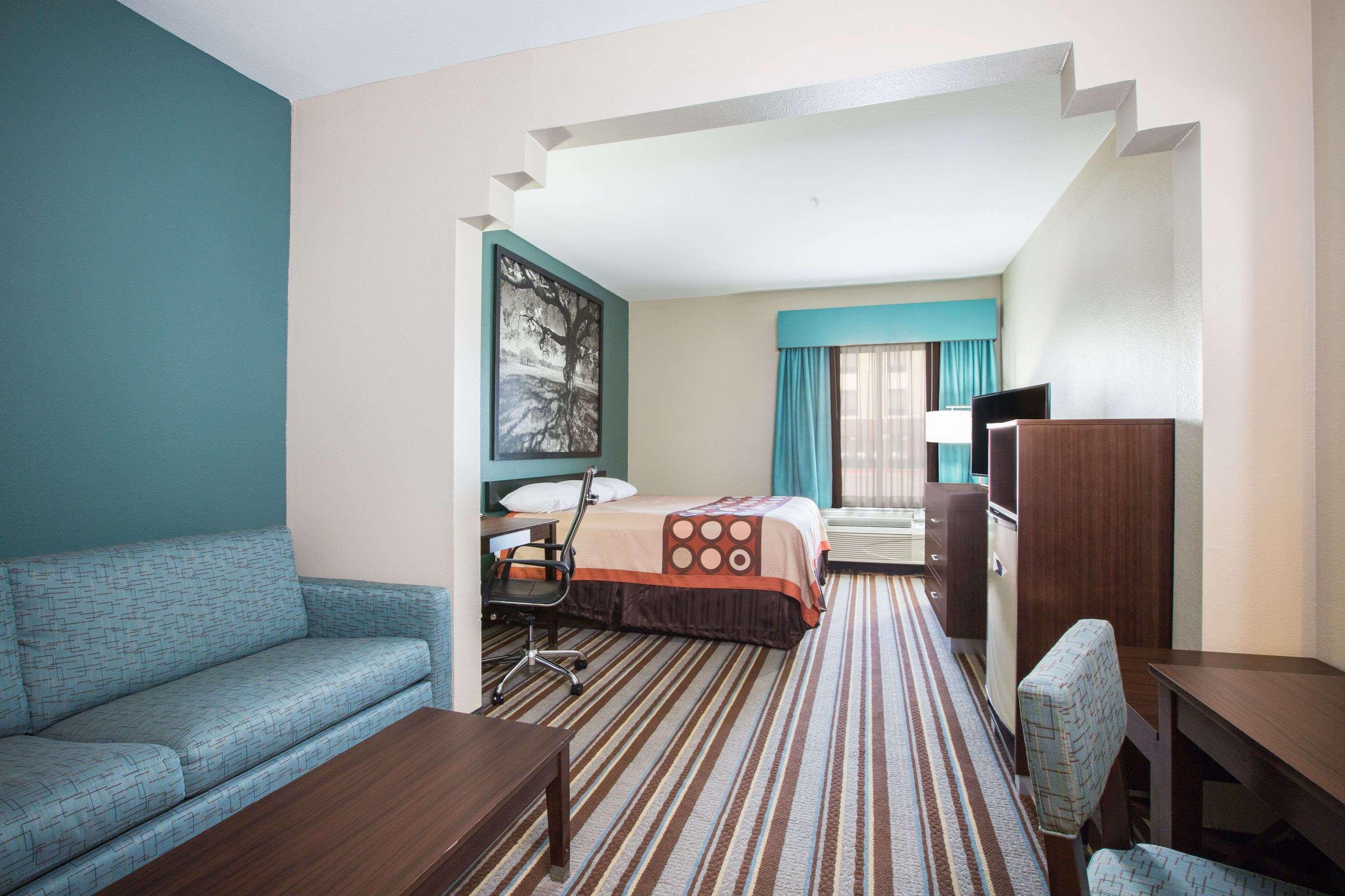 Super 8 By Wyndham Port Arthur/Nederland Area Exterior photo