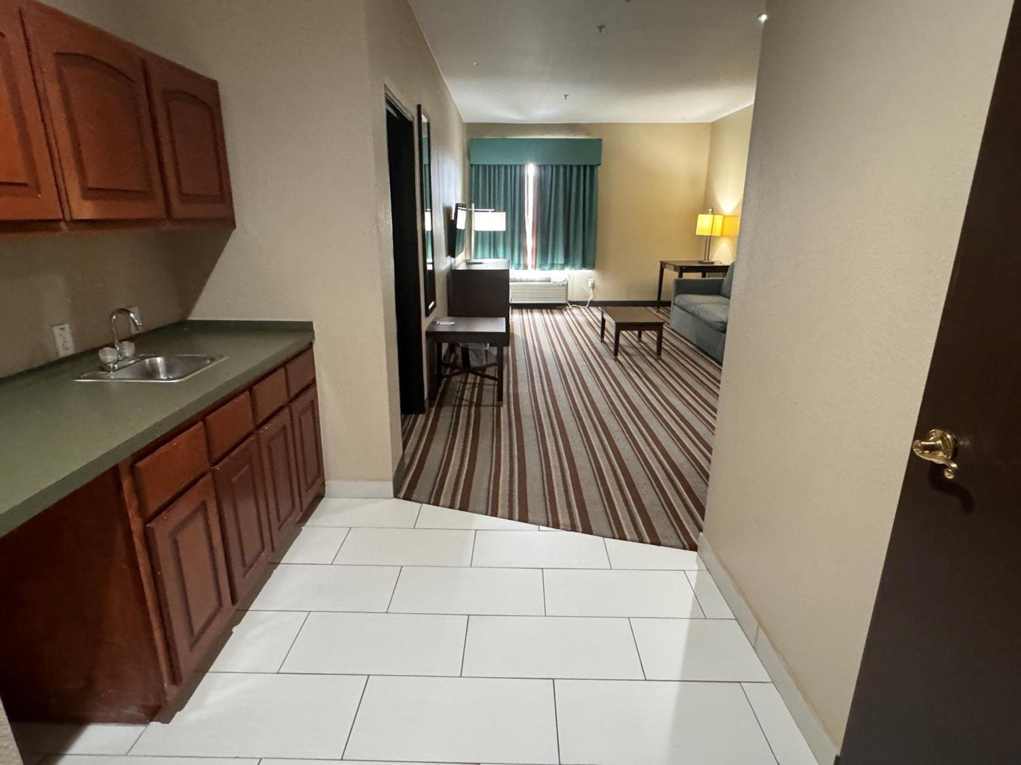Super 8 By Wyndham Port Arthur/Nederland Area Exterior photo